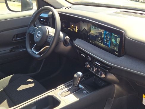 New 2026 Nissan Kicks S w/ Charging Package FWD image 4