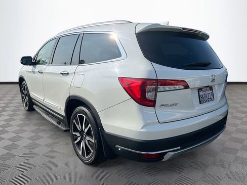 Used 2019 Honda Pilot Touring image 5