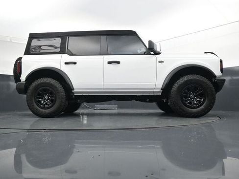 Certified 2024 Ford Bronco Wildtrak AWD/4WD image 33