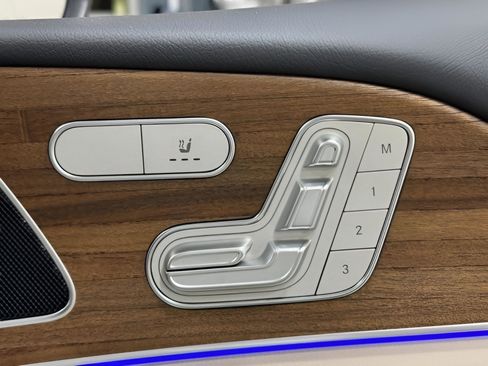 Certified 2025 Mercedes-Benz GLE 450 4MATIC image 22