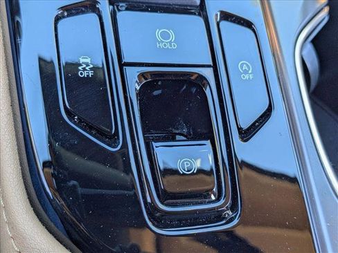 Used 2025 Lexus NX 250 FWD w/ Towing Package (2000 Lbs) image 14