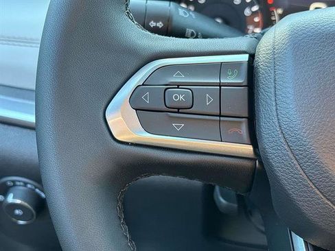 New 2026 Jeep Compass Limited image 10