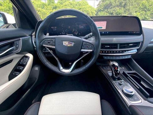 Certified 2025 Cadillac CT5 Sport w/ Technology Package AWD/4WD image 5