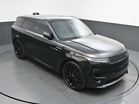 Used 2024 Land Rover Range Rover Sport Dynamic SE image 31
