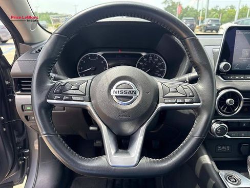 Used 2022 Nissan Sentra SV w/ Trunk Package FWD image 21