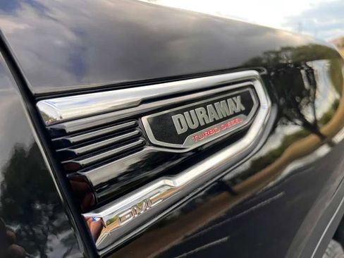 Used 2021 GMC Sierra 1500 Denali w/ Driver Alert Package II image 11