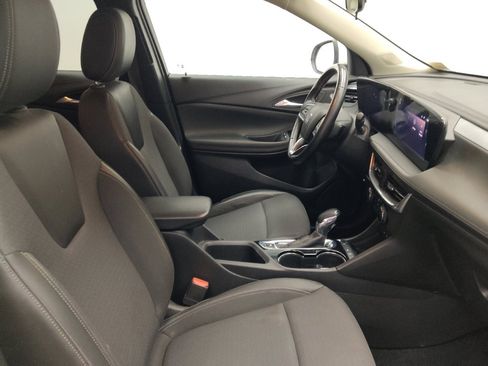 Used 2024 Buick Encore GX Preferred FWD image 21