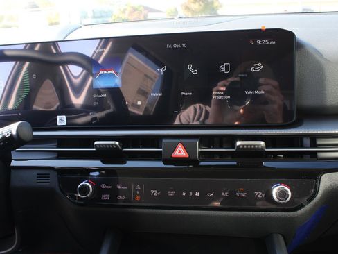 New 2026 Kia Sportage S image 12