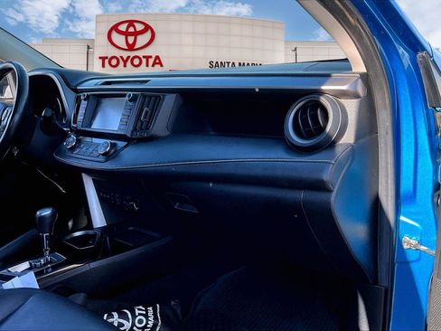 Certified 2018 Toyota RAV4 Limited image 16