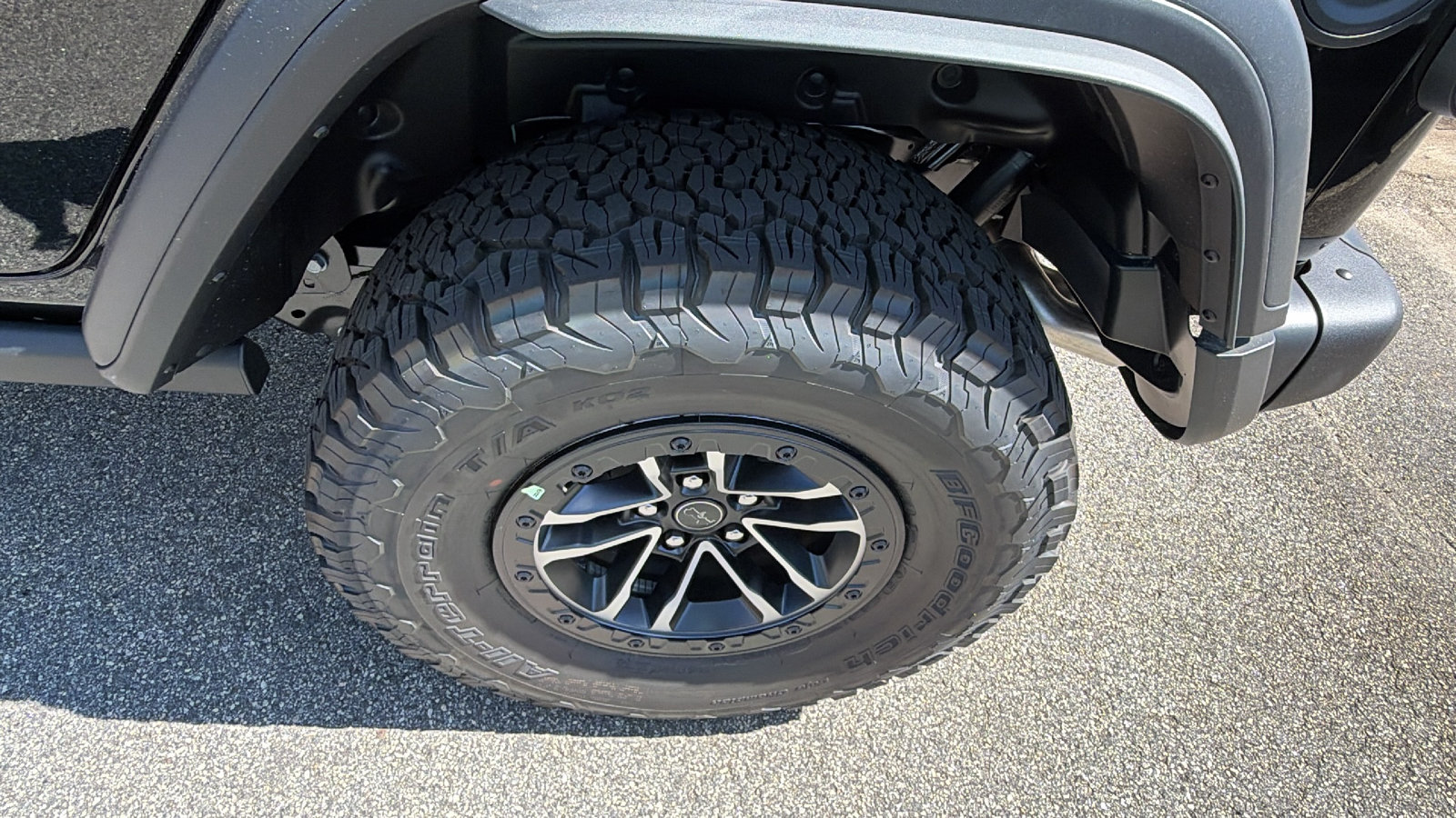 New 2027 Jeep Wrangler Unlimited Rubicon 392 AWD/4WD image 12