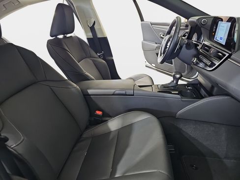 Used 2025 Lexus ES 350 FWD image 12