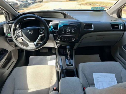 Used 2013 Honda Civic LX image 13