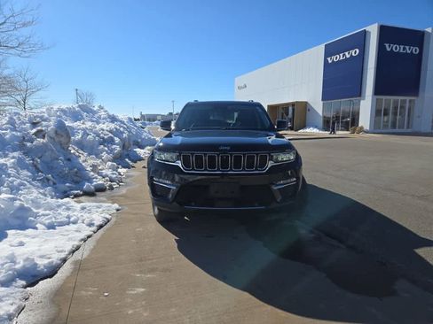 Used 2023 Jeep Grand Cherokee 4WD 4xe w/ Luxury Tech Group II image 3