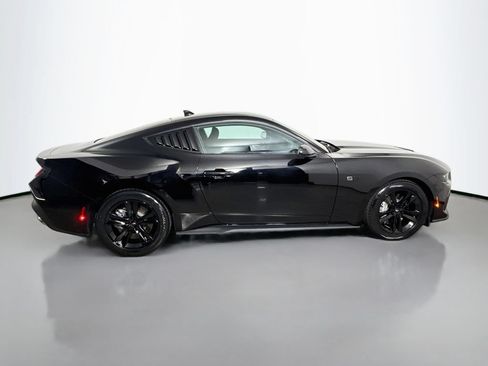Used 2024 Ford Mustang GT RWD image 8