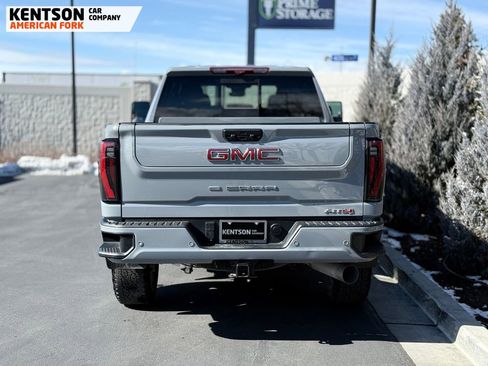 Used 2024 GMC Sierra 2500 AT4 w/ AT4 Premium Plus Package image 7