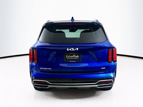 Used 2023 Kia Sorento SX AWD/4WD image 7