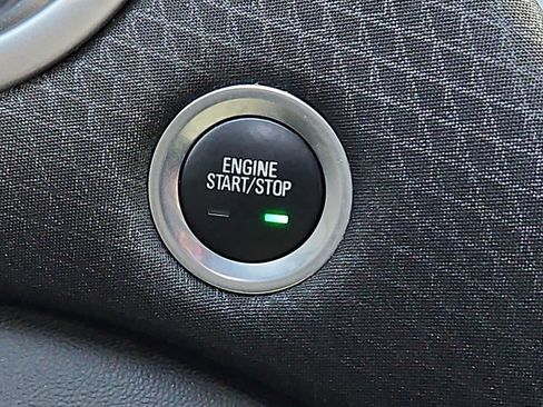 Used 2024 Chevrolet Malibu LT image 24