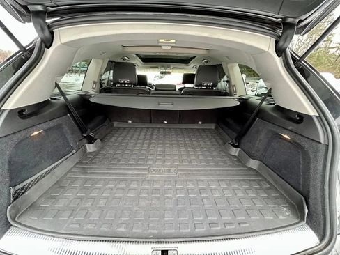 Used 2014 Audi Q7 3.0T S line Prestige w/ Cold Weather Package image 16