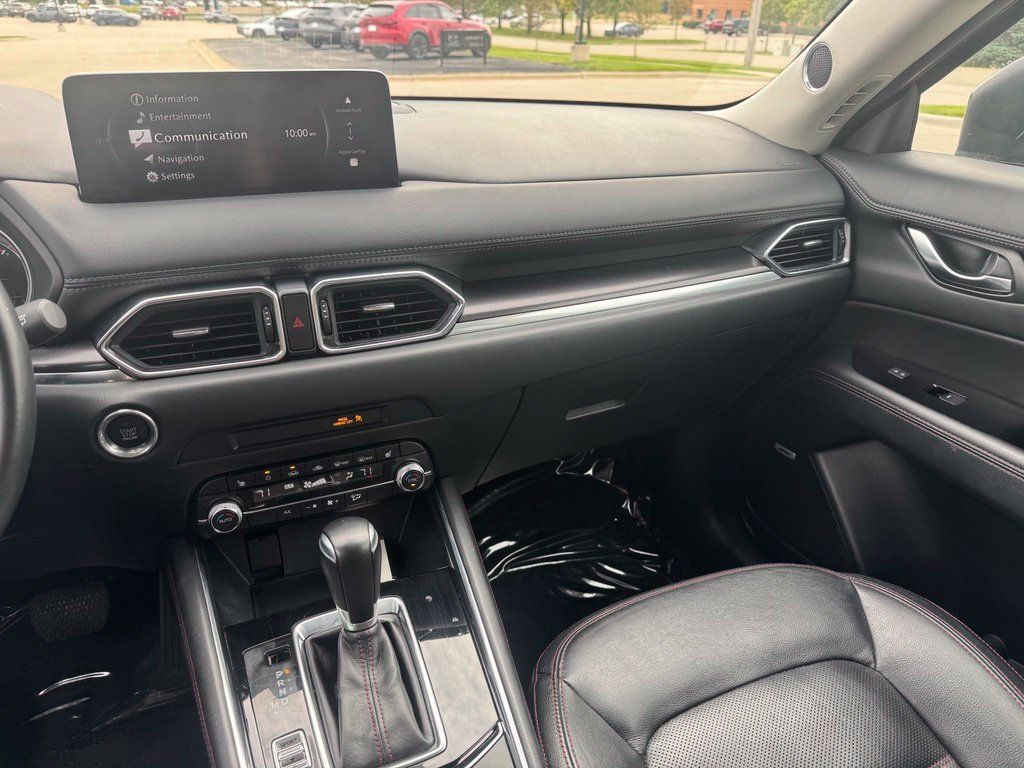 Used 2024 MAZDA CX-5 Carbon Edition AWD/4WD image 2