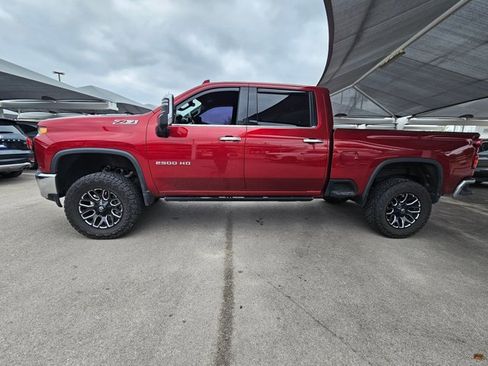 Used 2020 Chevrolet Silverado 2500 LTZ w/ LTZ Premium Package AWD/4WD image 8