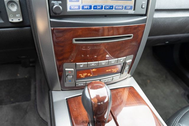 Used 2006 Cadillac XLR RWD image 45