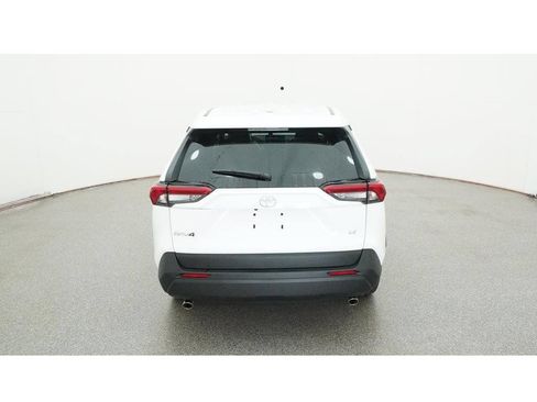 Used 2025 Toyota RAV4 LE FWD image 8