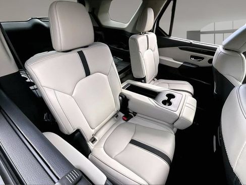Used 2026 Honda Pilot EX-L image 23