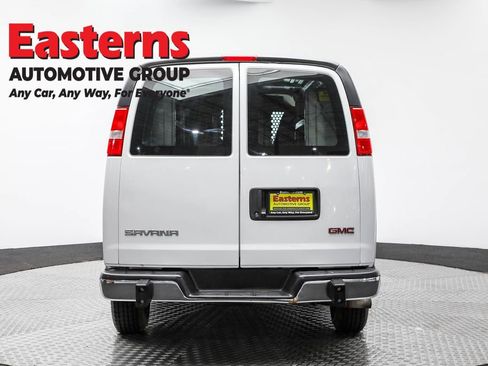 Used 2020 GMC Savana 2500 w/ Driver Convenience Package RWD image 6