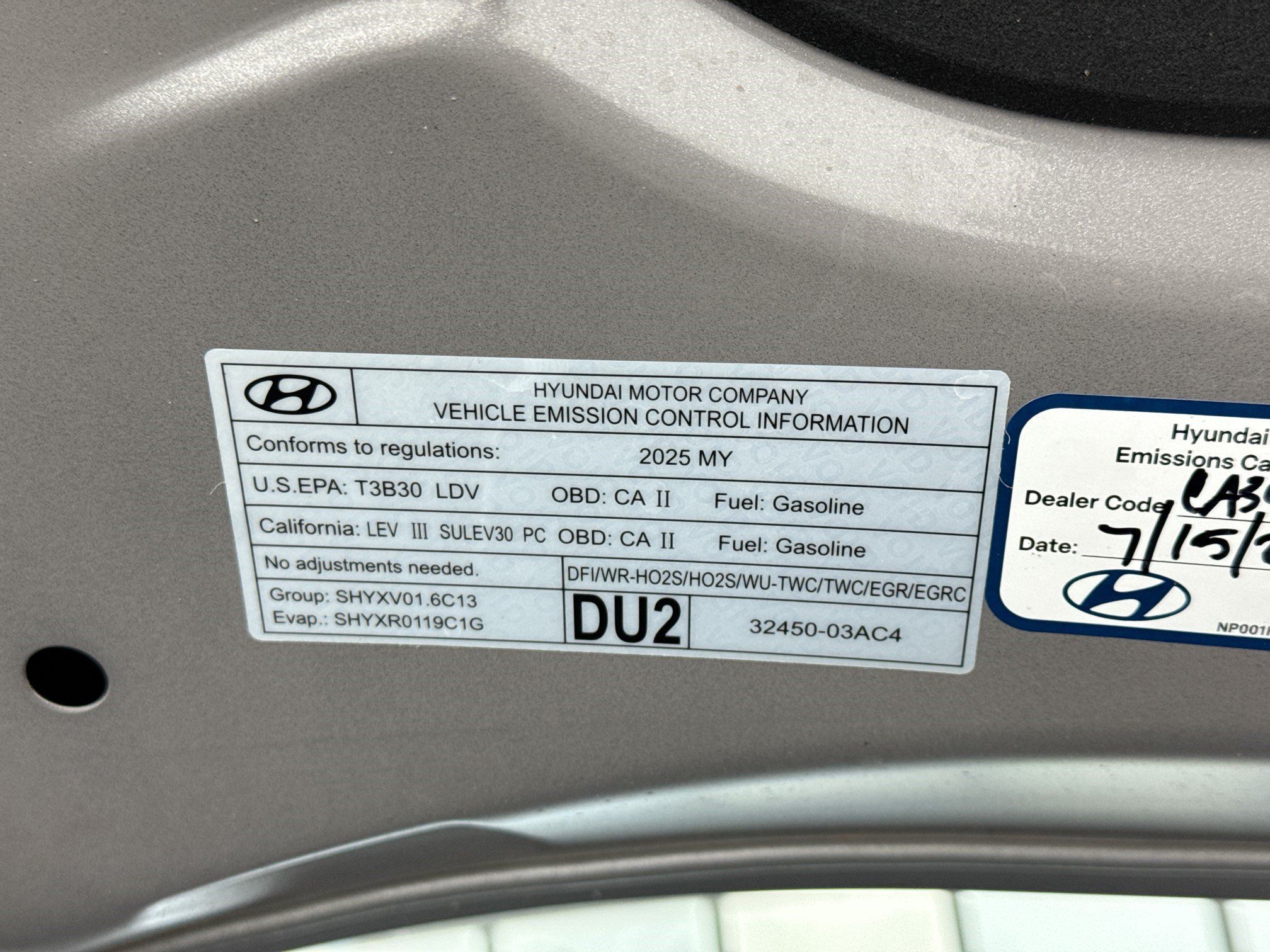 Used 2025 Hyundai Elantra Hybrid FWD image 20