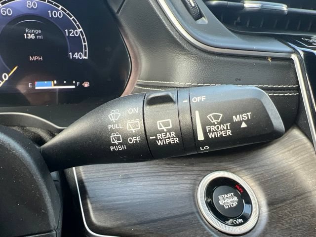 Used 2023 Jeep Grand Cherokee Limited AWD/4WD image 24