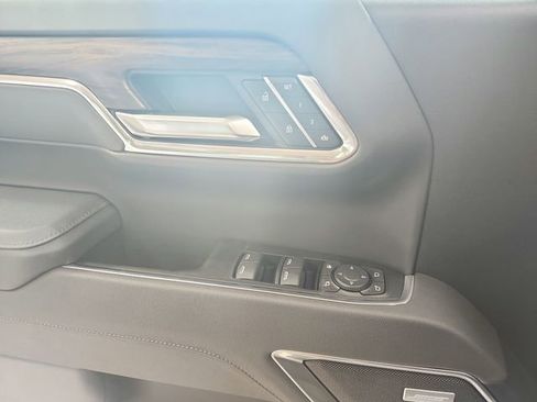 New 2026 GMC Sierra 1500 SLT image 34
