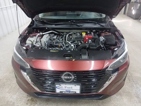 Used 2024 Nissan Sentra SV image 7