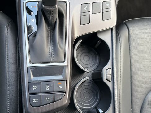 Used 2026 Kia Sportage EX FWD image 19