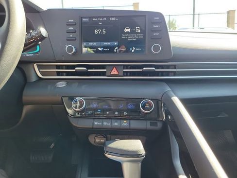 New 2026 Hyundai Elantra Blue image 13