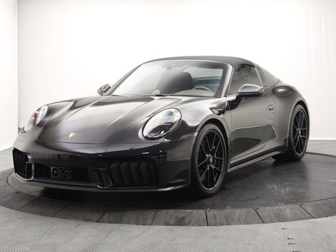 Used 2026 Porsche 911 Targa 4 GTS AWD/4WD image 15