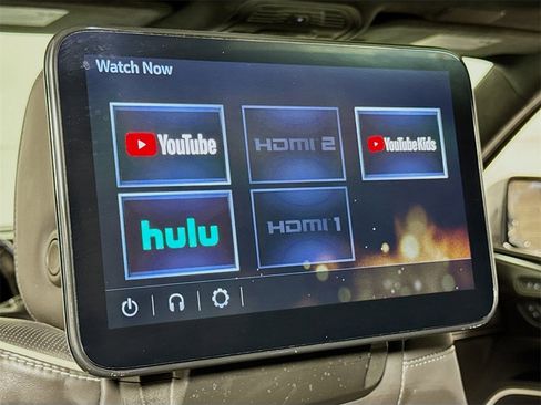 Used 2023 Cadillac Escalade Sport Platinum w/ LPO, ONYX Package image 25