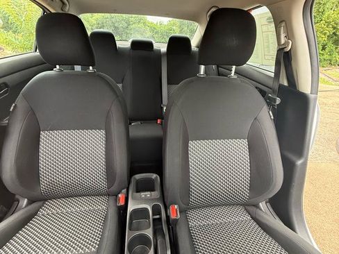 Used 2024 Nissan Versa S FWD image 25