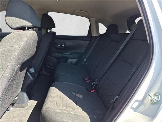 Used 2024 Honda HR-V LX image 17