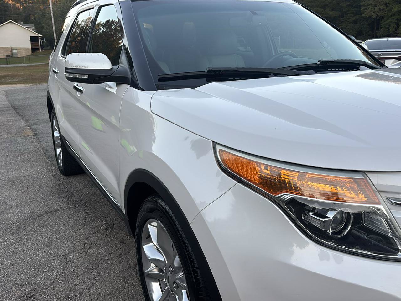 Used 2015 Ford Explorer Limited w/ Equipment Group 301A FWD image 6