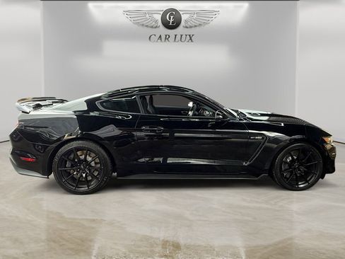 Used 2016 Ford Mustang Shelby GT350 w/ Track Package image 6