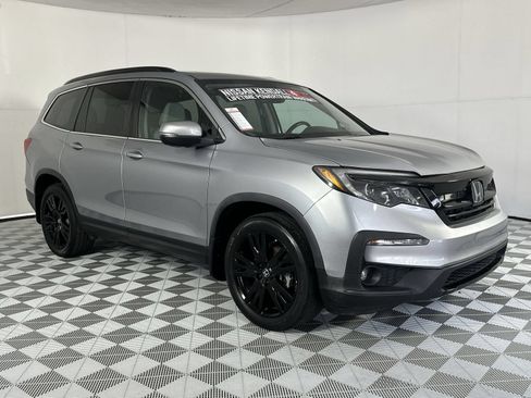Used 2022 Honda Pilot Special Edition image 2