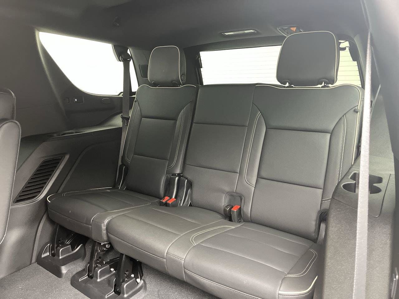 Certified 2024 Chevrolet Tahoe Premier AWD/4WD image 13
