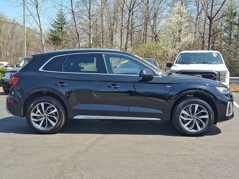 Certified 2023 Audi Q5 2.0T Premium Plus w/ Premium Plus Package AWD/4WD image 7