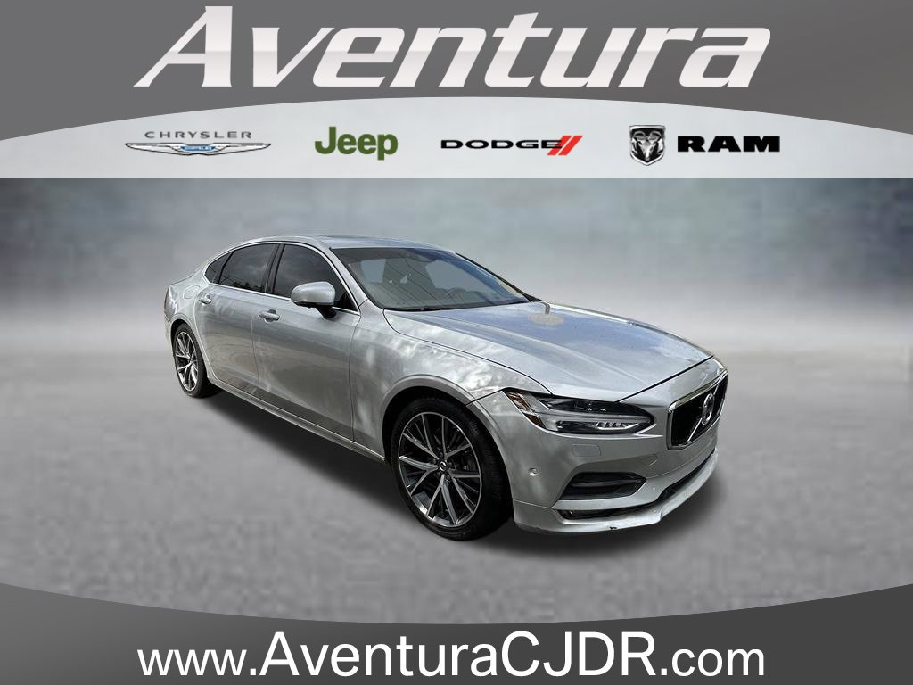 Used 2019 Volvo S90 T5 Momentum AWD/4WD 360° Tour
