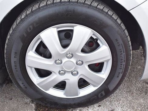 Used 2016 Kia Forte LX image 36