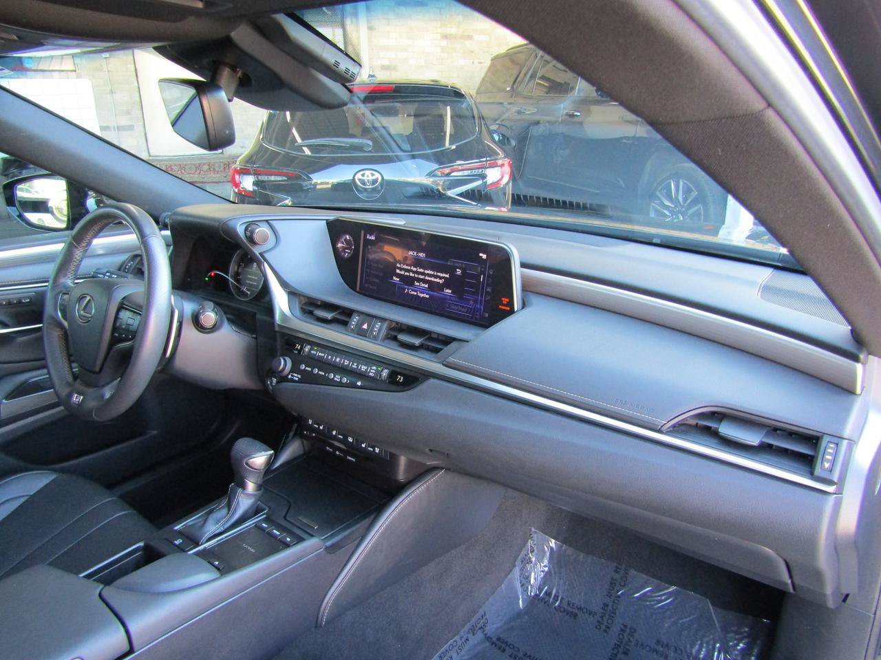 Used 2019 Lexus ES 350 F Sport w/ Accessory Package 2 FWD image 11