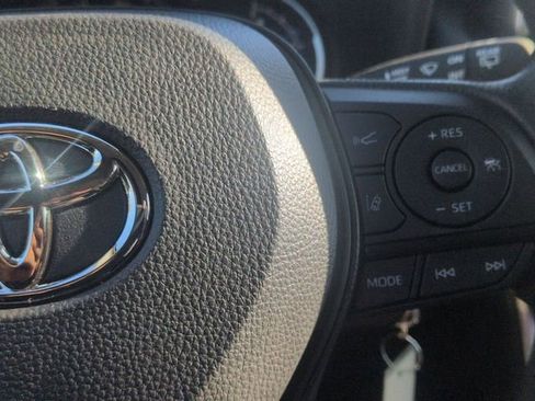 Certified 2025 Toyota RAV4 LE image 18