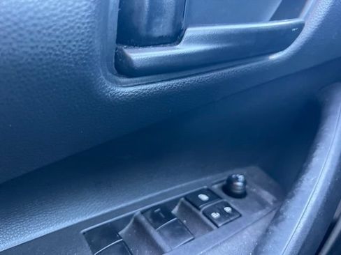 Used 2022 Toyota Corolla LE FWD image 19