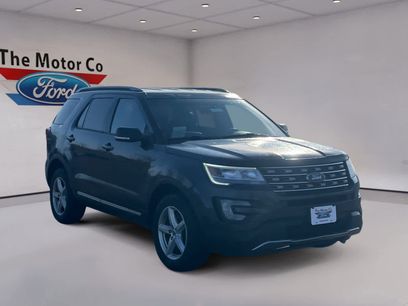 Certified 2017 Ford Explorer XLT w/ Equipment Group 202A