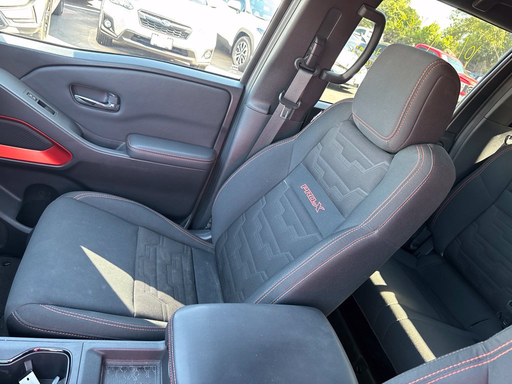Used 2022 Nissan Frontier Pro-X w/ Technology Package RWD image 13